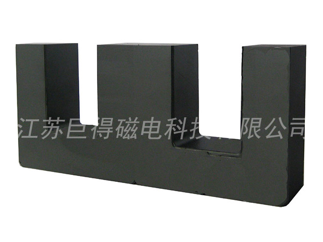 EE210 磁芯