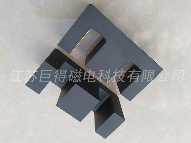EE130 磁芯